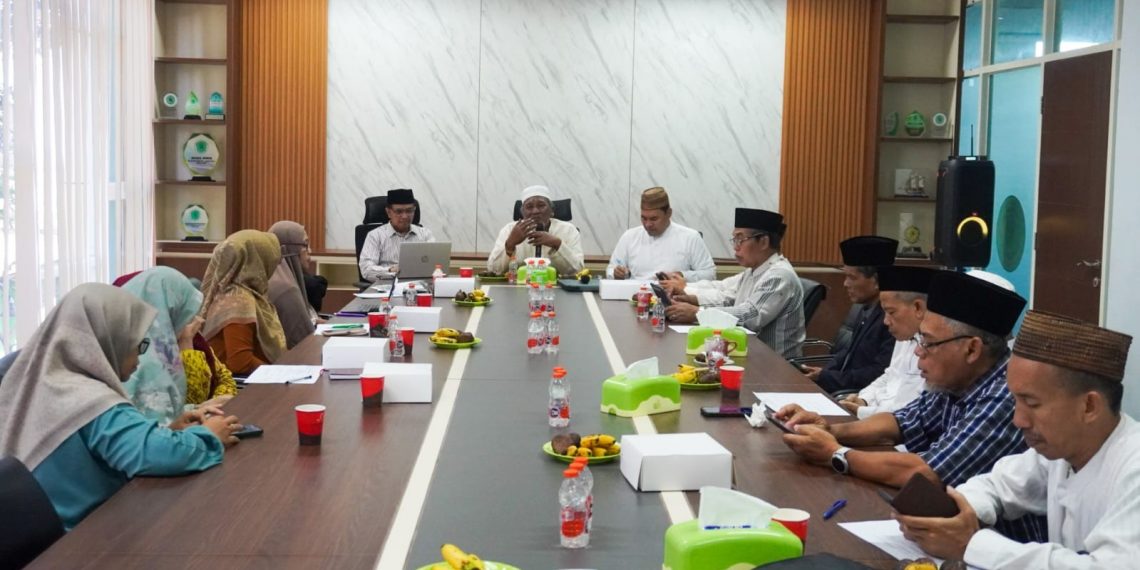 Worksession Pimpinan Komisi, MUI Gresik Matangkan Strategi Ketercapaian Program 2026