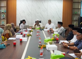 Worksession Pimpinan Komisi, MUI Gresik Matangkan Strategi Ketercapaian Program 2026