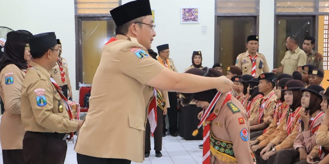 Lantik Pramuka Garuda, Wabup Alif Dorong Lahirnya Calon Pemimpin Masa Depan