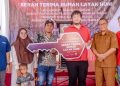Sekda Gresik Serahkan Puluhan Rumah Bantuan Pakuwon Group dan Habitat Indonesia kepada Warga Campurejo Panceng