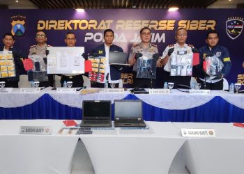 Ditressiber Polda Jatim Bongkar Kasus Penipuan Love Scamming Jaringan Internasional