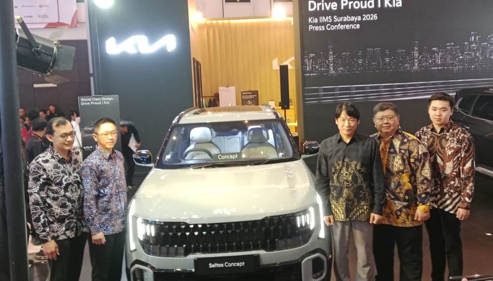 Kia Catatkan Antusiasme Positif di IIMS Surabaya 2026, Puluhan Unit Berhasil Dibukukan