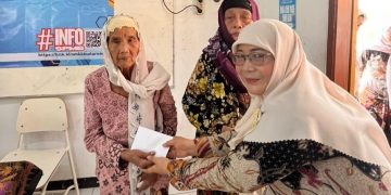Peringati Tahun Baru Islam, SMK Bina Taruna Wonoayu Berbagi Sesama