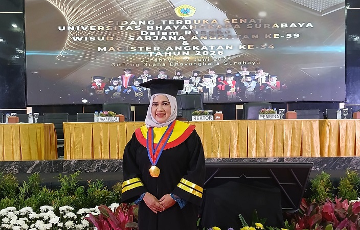 Kepala SMAN 3 Sidoarjo Raih Gelar M.H. Untuk Memperkuat Kepemimpinan Pendidikan