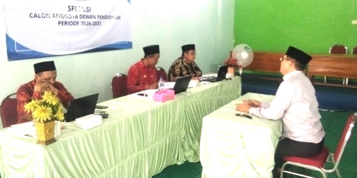 Antusiasme Tinggi, 14 Doktor Turun Gunung Daftar Calon Anggota Dewan Pendidikan Sidoarjo