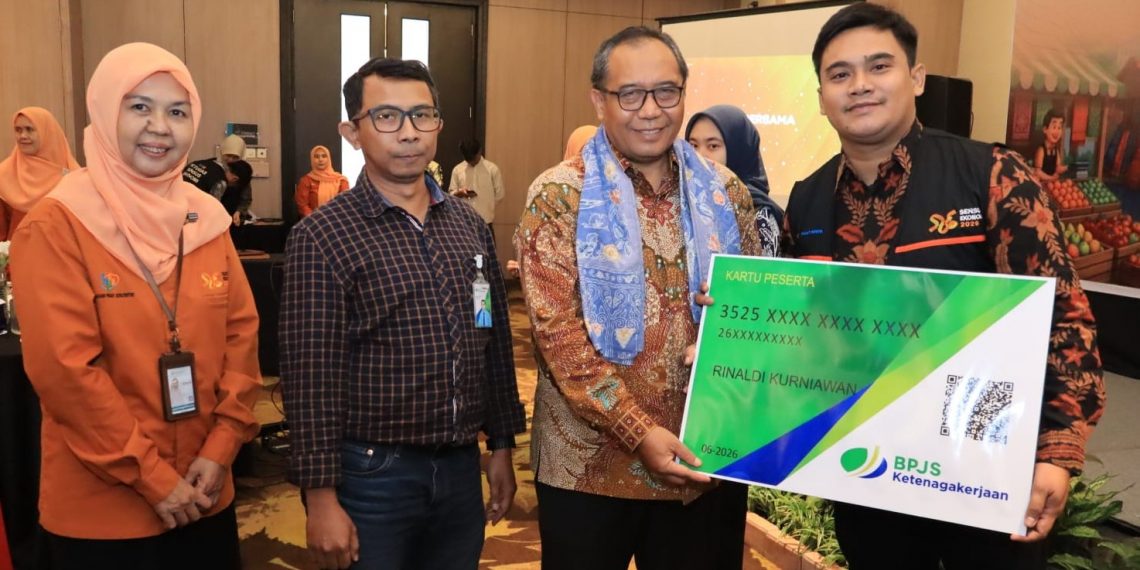 Terjunkan 1.095 Petugas Sensus Ekonomi 2026, Sekda Gresik Tekankan Profesionalisme dan Integritas