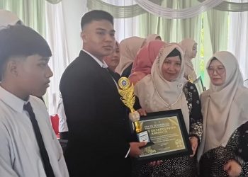 Penuh Haru, Siswa SMP Negeri 2 Sukodono Dilepas Untuk Meraih Mimpi Setinggi Langit