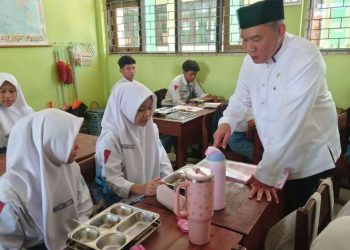BHS Cek Penerima Manfaat MBG, Tak Hanya Siswa Kini Guru Juga Ikut Menerima Manfaat