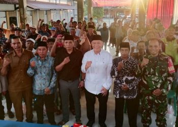 Bertemu Warga Wonoayu, BHS DPR RI Serap Aspirasi hingga Sosialisasikan Program Pemerintah
