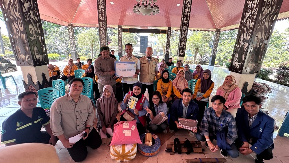 Dorong Inklusi Ekonomi, PLN PUSMANPRO Salurkan Alat Produksi dan Pendampingan Usaha bagi 30 Wirausaha Difabel di Malang