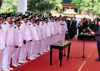 Bupati Sidoarjo Ingatkan Para Kades Kelola Dana Desa Secara Digitalisasi dan Kurangi Karaoke