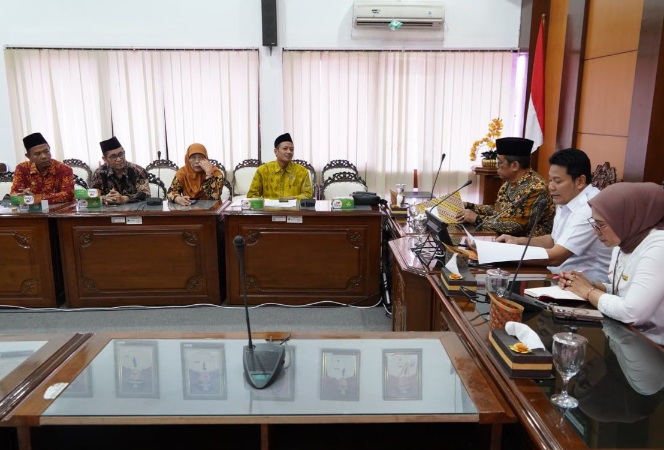 Peserta Seleksi Anggota Dewan Pendidikan Sidoarjo Menunggu Pengumuman Dari Bupati