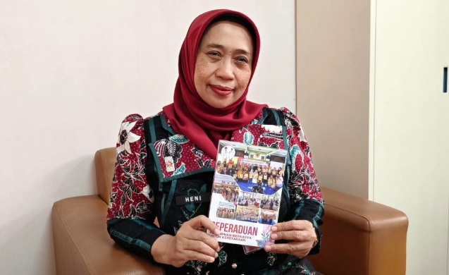 Tingkatkan Kreativitas Perempuan, DP3AKB Sidoarjo Luncurkan Buku “SEPERADUAN”