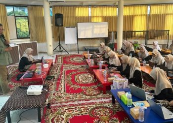 Guru KB-TK Al Muslim Tingkatkan Kompetensi Memanfaatkan KA