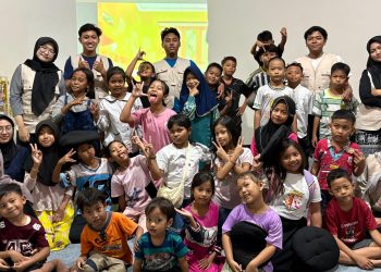 Festival Literasi ITS Hidupkan Semangat Belajar dan Kearifan Lokal di Desa Watestanjung, Gresik
