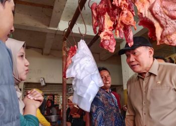 Kunjungi Pasar Kalanganyar, BHS Temukan Harga MinyaKita Jauh Diatas HET