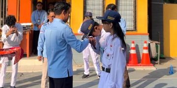 Balon Harapan dan Budaya No Senioritas Warnai Pembukaan MPLS SMP Sepuluh Nopember