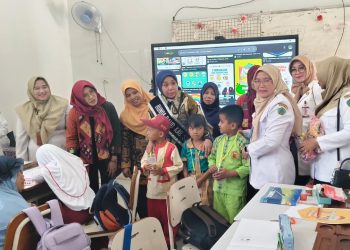 Bunda PAUD Sidoarjo Pantau Kegiatan MPLS TK dan SD di Kecamatan Krian