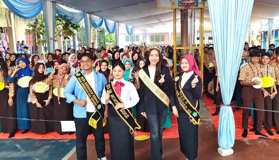 Miss Grand DIY 2026 Beri Motivasi Siswa SMK Antartika 2 Sidoarjo