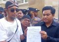 Demo Warga Gulomantung terhadap PT Hanwa Royal Metal, Ketua DPRD Gresik Berikan Dukungan dan Minta Perusahaan Penuhi Perizinan