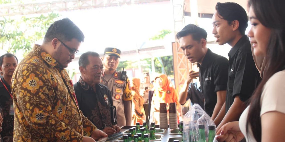Harkopnas ke-79 di Kediri, UMKM Jadi Andalan Hadapi Lesunya Ekonomi, Bupati Dorong Pelaku Usaha Tinggalkan Pola Lama
