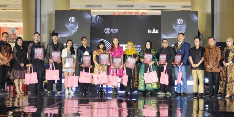 Semarak Trans Fashion Week 2026,  Puluhan Desainer Angkat Industri Fashion