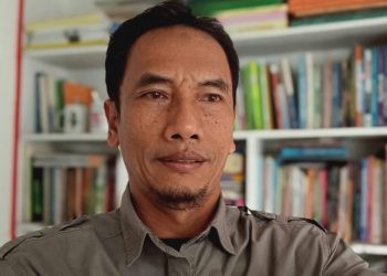 Jangan Biarkan Industri Tumbuh Sendirian
