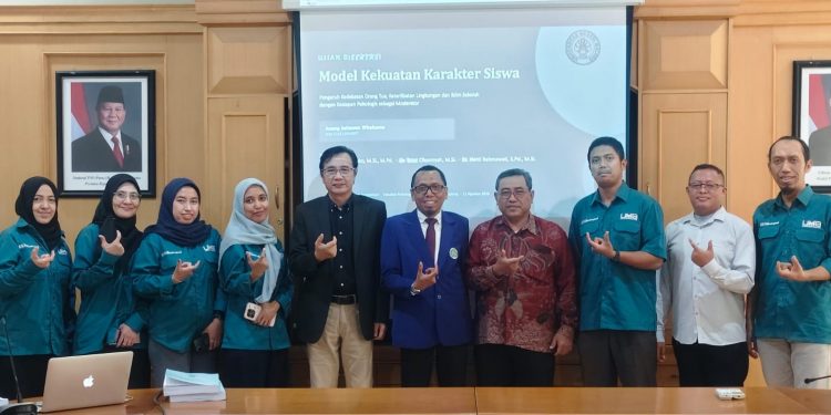 Awang Setiawan Wicaksono Jadi Doktor ke-49 UMG