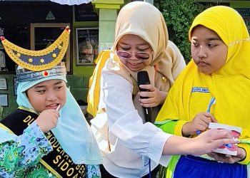 Siswa MI Negeri 1 Sidoarjo Diedukasi Kesehatan Gigi Sejak Dini