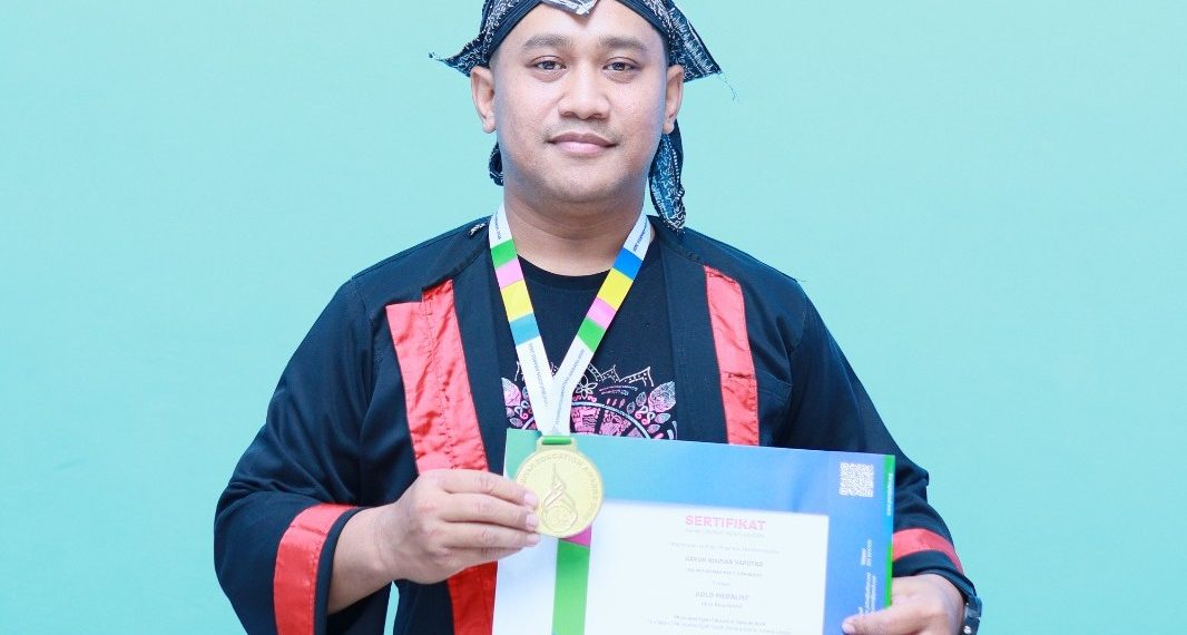 Konsisten Berkarya, Guru Bahasa Jawa SMA Muhammadiyah 1 Ponorogo Raih Gold Medalist Guru Beprestasi ME Award 2026
