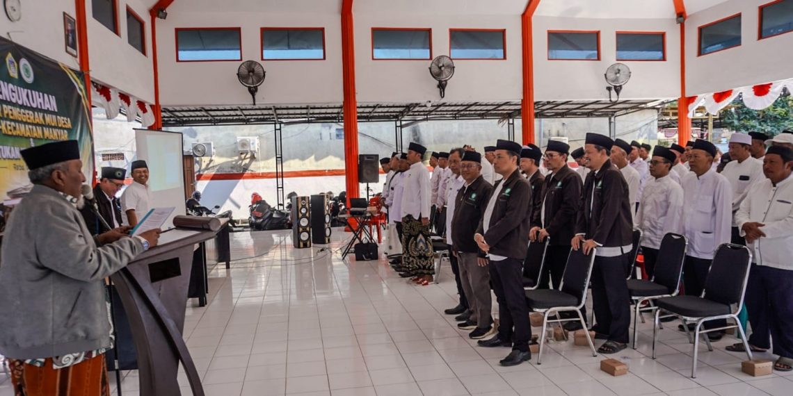 MUI Gresik Kukuhkan Kader Penggerak Desa se-Kecamatan Manyar, Siapkan Khotib dan Dai Milenial