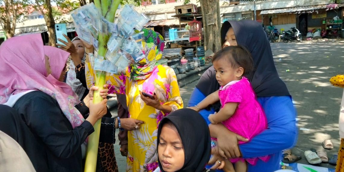 Momen Maulidur Rasul, Anak Jalanan pun Terimbas Kebahagiaan
