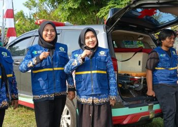 Antisipasi Peserta Pingsan, Puskesmas Karangandong Driyorejo Siaga Kawal Upacara Penurunan Bendera HUT ke-81 RI