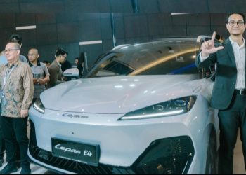 LEPAS Perkenalkan L8 PHEV dan E4 EV di GIIAS Surabaya 2026