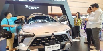 New Xforce HEV, Booth Mitsubishi Diburu Konsumen Jatim di GIIAS Surabaya 2026