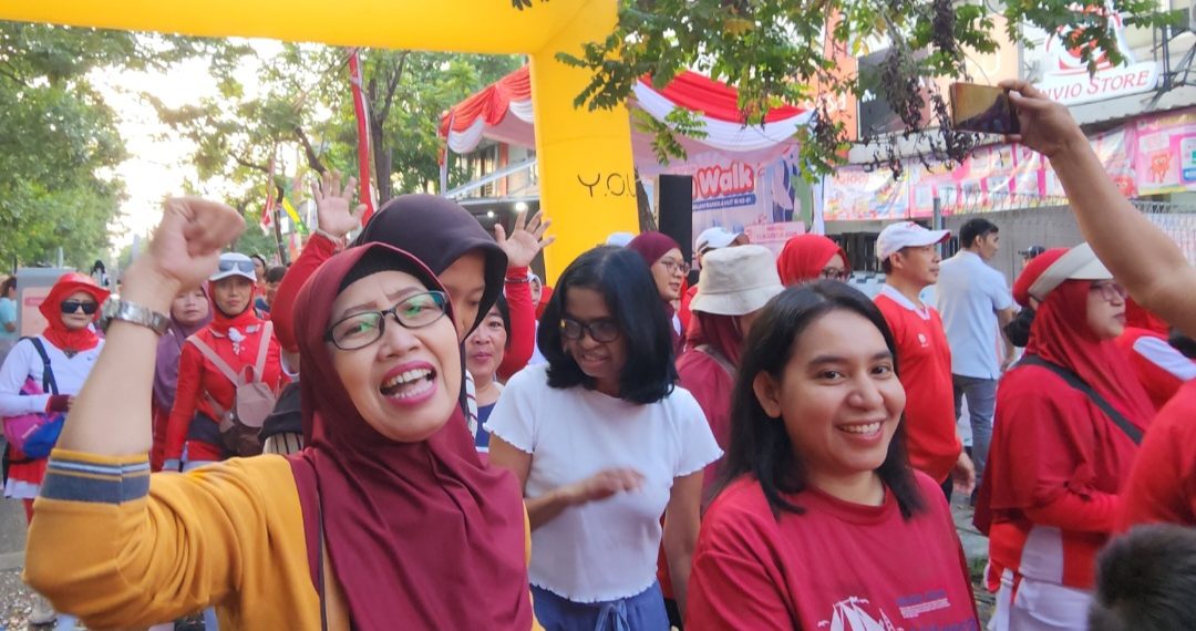 Ratusan Pelanggan Envio Store Ikut Fun Walk, Gebyar Hadiah di HUT RI ke-81