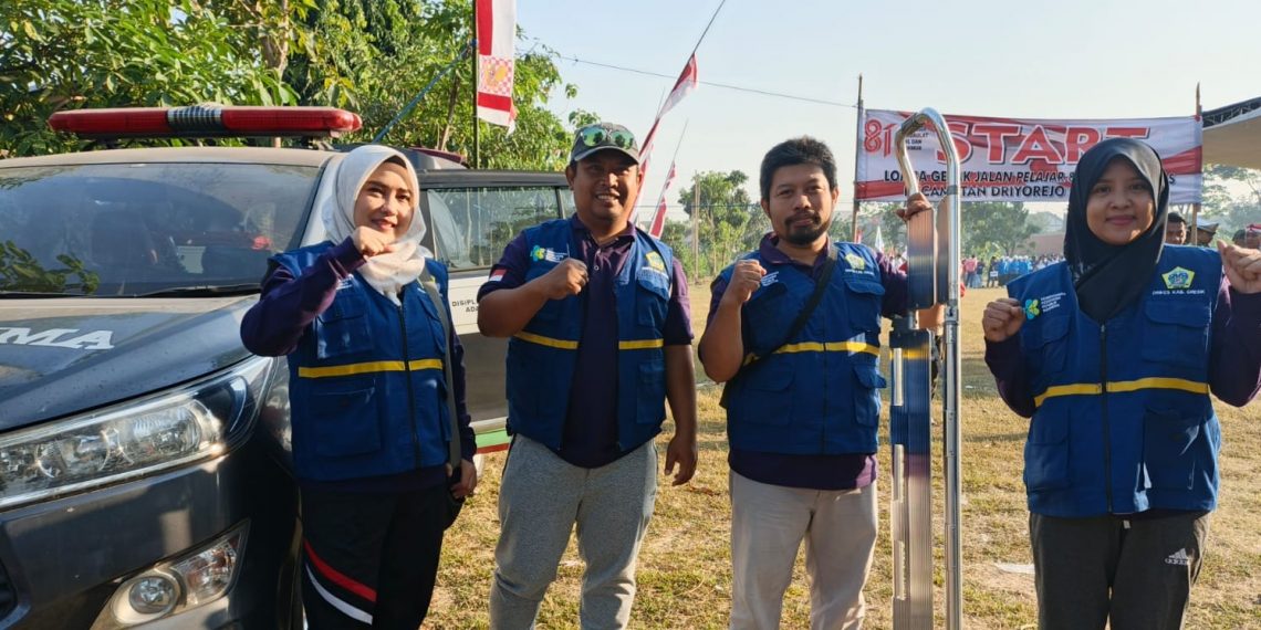 Lengkap dengan Peralatan Safety, Puskesmas Karangandong Siap Siaga di Garis Start Gerak Jalan Kecamatan Driyorejo