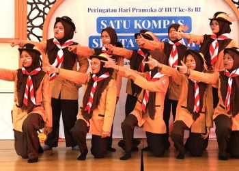 SMP Al Muslim Peringati Hari Pramuka dan HUT ke-81 RI Bertemakan “Satu Kompas, Sejuta Langkah”