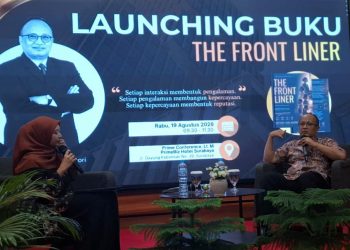 Prof. Mohamad Yusak Anshori: Karyawan ‘Garis Depan’ Justru Paling Vital dalam Bisnis Layanan