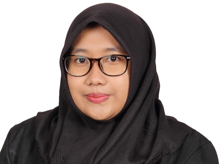 Fairuz Zahirah, Alumni UNAIR yang Jembatani Perspektif Hukum dalam Inovasi Teknologi di ITS