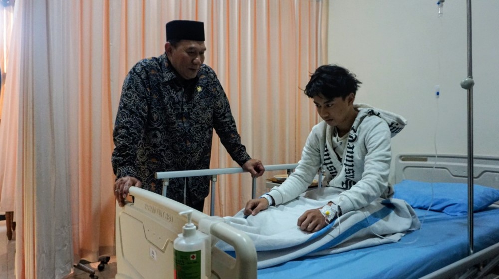 BHS Tinjau Korban Dugaan Keracunan MBG, Perlu Evaluasi Menyeluruh dan Perketat Pengawasan