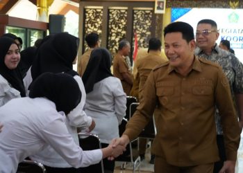 Bupati Sidoarjo Minta Dinkes Menindak Tegas SPPG Berlum Berizin
