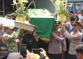 Jenazah Aditya Korban KMP Virgo 8 Tiba di Rumah Duka Puncu