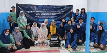 Mahasiswa ITS Kenalkan Aplikasi Menu dan Briket Biomassa untuk Dapur MBG Pamekasan