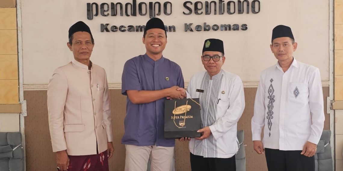 Khotmil Qur’an MUI Kebomas Dirangkai Pisah Sambut Kepala KUA