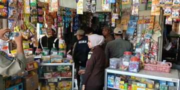 Rokok Tanpa Pita Cukai Banjiri Toko di Kediri, 1.883 Pack Disita