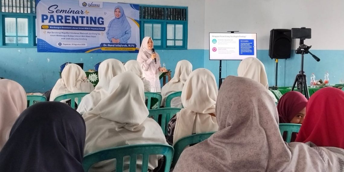 Bangun Ekosistem Literasi, MI Muhammadiyah 01 Payaman Gelar Seminar bersama Assoc Prof Nurul Istifharoh