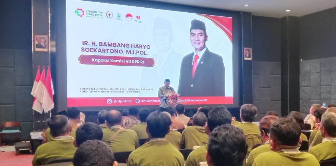 Perkuat Ekosistem Wirausaha, BHS Bersama Kemenperin Beri Pelatihan Perajin Olahan Hasil Laut dan Sablon