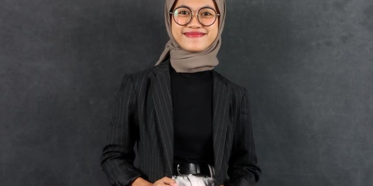 Shevierra Danmadiyah, Alumni FH UNAIR Konsisten Kawal Privasi dan Keterbukaan Peradilan di Era Digital