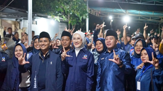 Perkuat Akar Gerakan Perubahan, Ratusan Pengurus DPRT Partai NasDem se-Kecamatan Waru Ikuti Sekolah Pemimpin Restorasi